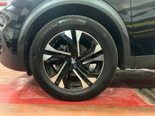 PEUGEOT 2008 usata, con Boardcomputer
