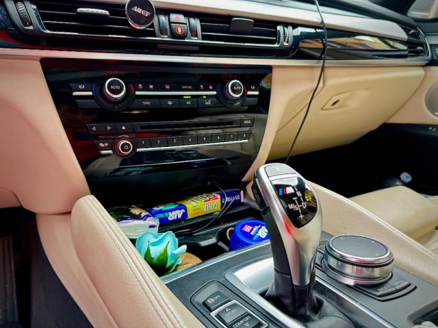 BMW X6 M50 usata, con Fendinebbia