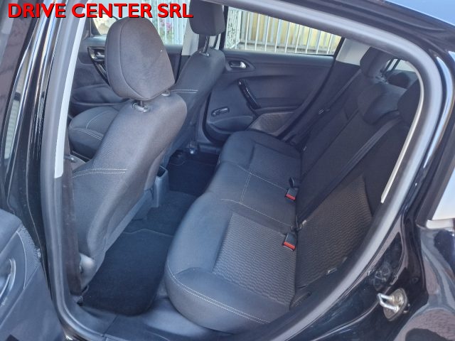 PEUGEOT 208 usata, con Boardcomputer