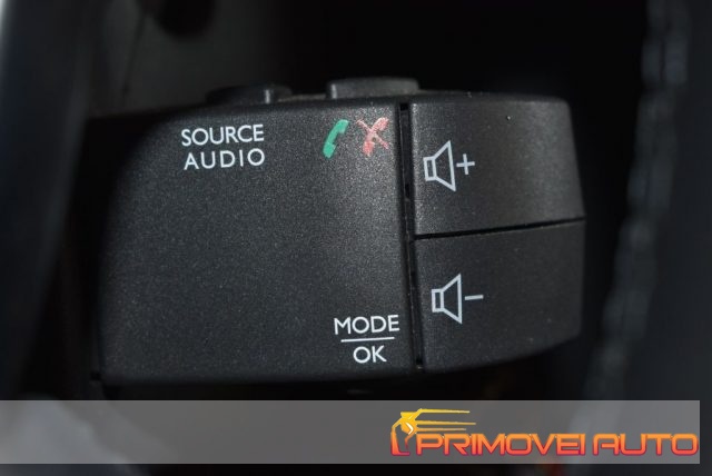 DACIA Lodgy usata, con Bluetooth