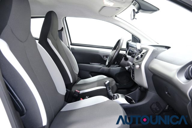 TOYOTA Aygo usata 46