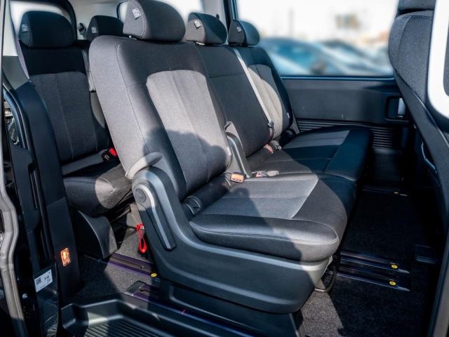 HYUNDAI Staria usata, con Cronologia tagliandi