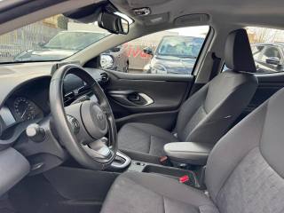 TOYOTA Yaris usata, con Cruise Control