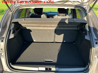 RENAULT Captur usata, con USB
