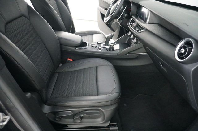 ALFA ROMEO Stelvio usata, con Chiusura centralizzata