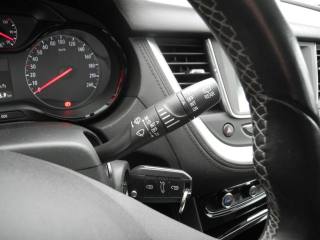 OPEL Grandland X usata, con Sensore di luce