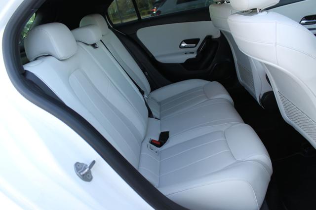 MERCEDES-BENZ A 180 usata, con Chiusura centralizzata