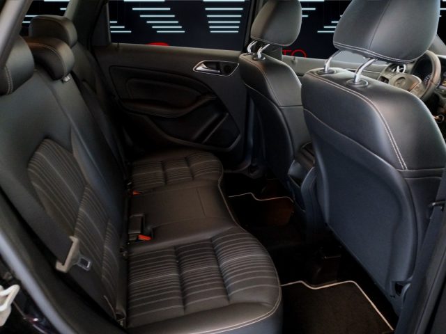 MERCEDES-BENZ B 200 usata 17