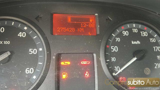 RENAULT Trafic usata 11