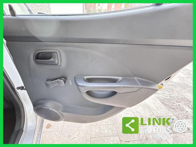 KIA Picanto usata 33