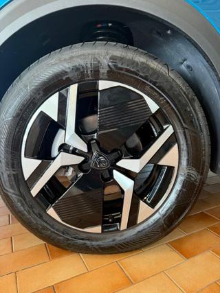 PEUGEOT 2008 usata, con Vetri oscurati
