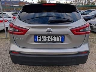 NISSAN Qashqai usata, con Autoradio