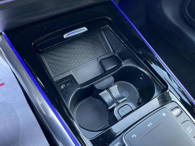 MERCEDES-BENZ GLA 200 usata, con Luci diurne LED