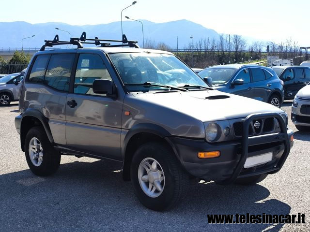 NISSAN Terrano II usata 3