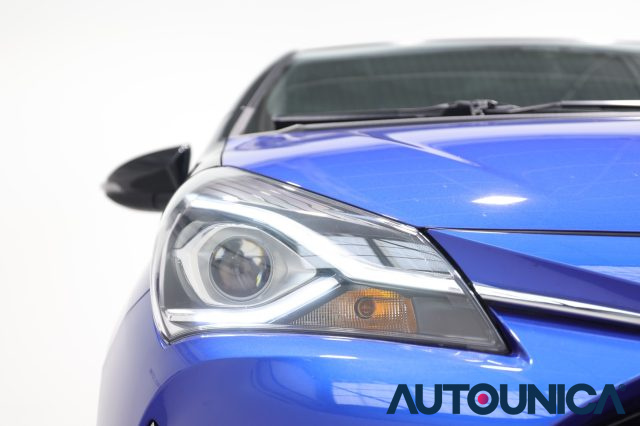 TOYOTA Yaris usata, con Sistema di navigazione