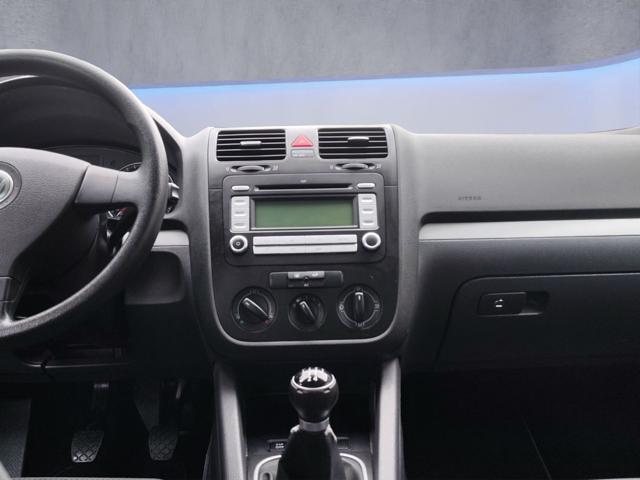 VOLKSWAGEN Golf usata, con ESP