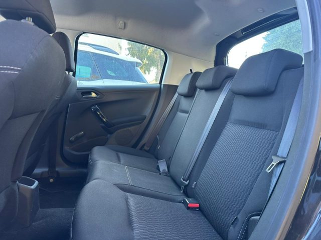 PEUGEOT 208 usata, con Cruise Control