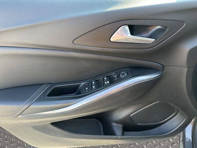 OPEL Grandland X usata, con Autoradio