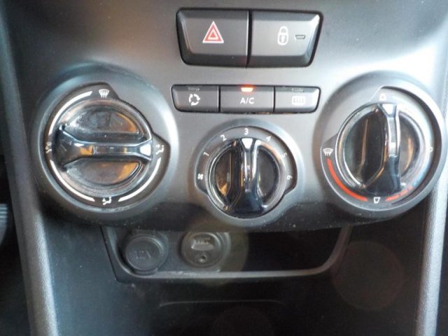 PEUGEOT 2008 usata, con Pneumatici estivi