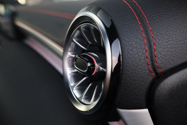 MERCEDES-BENZ CLA 220 usata, con Cruise Control