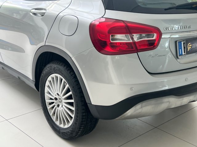 MERCEDES-BENZ GLA 180 usata, con Autoradio