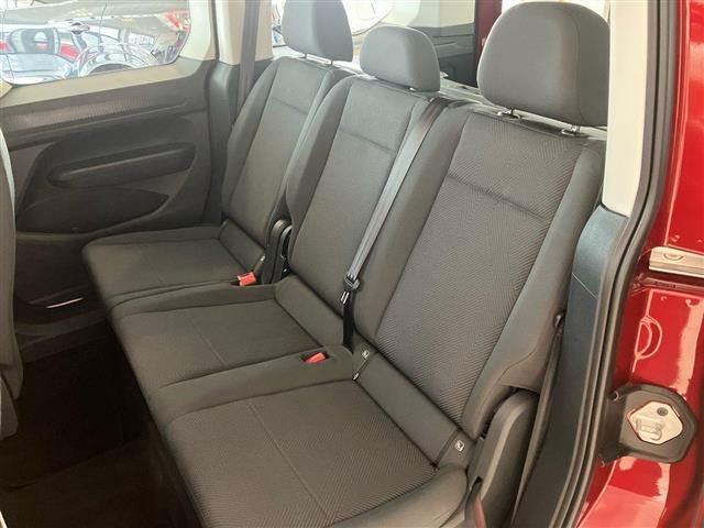 FORD Tourneo Connect usata, con Gancio traino