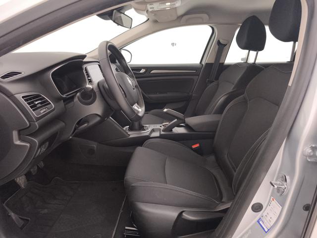 RENAULT Megane usata, con Controllo automatico clima