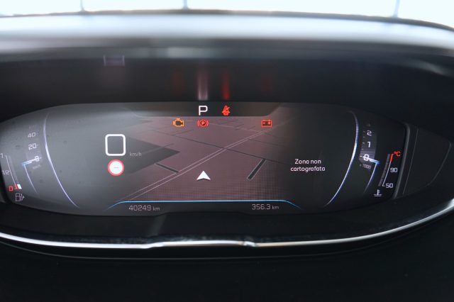 PEUGEOT 5008 usata, con Android Auto