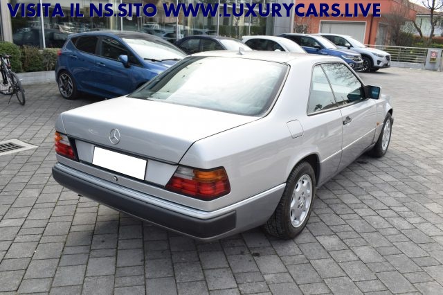MERCEDES-BENZ CE 200 usata, con Climatizzatore