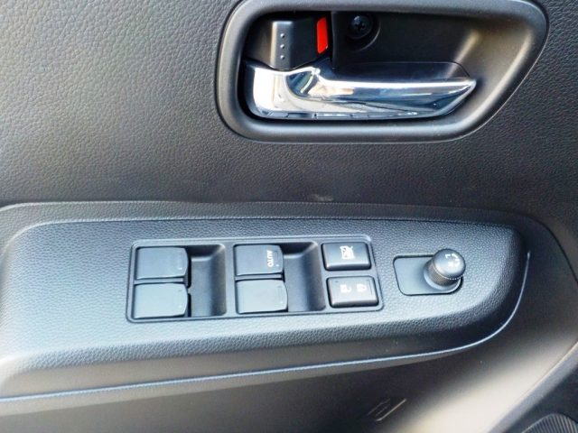 SUZUKI Ignis usata, con Fendinebbia