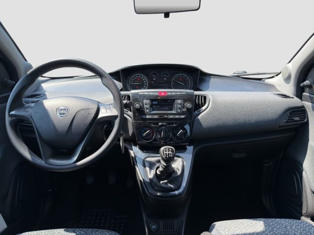LANCIA Ypsilon usata 11