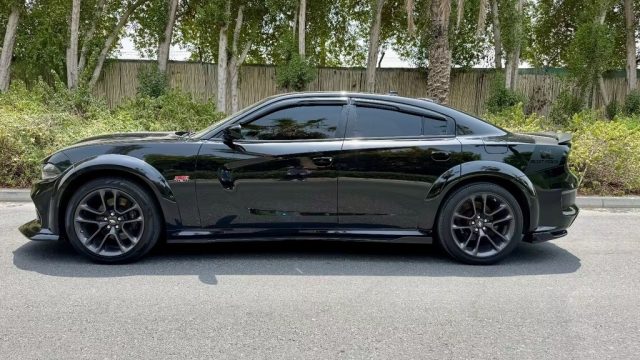 DODGE Charger usata, con Specchietti laterali elettrici