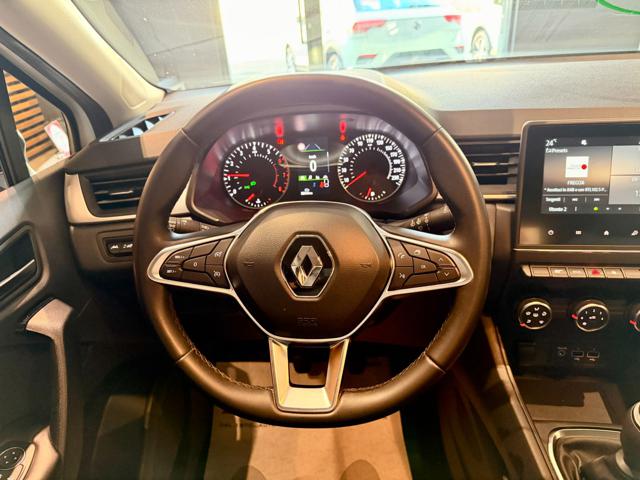 RENAULT Captur usata, con Autoradio