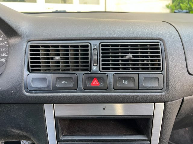 VOLKSWAGEN Golf usata 17