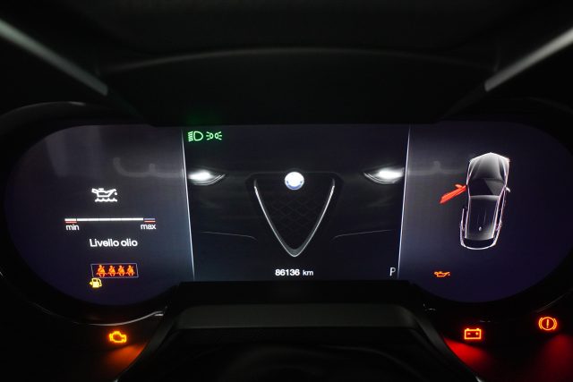 ALFA ROMEO Stelvio usata 5