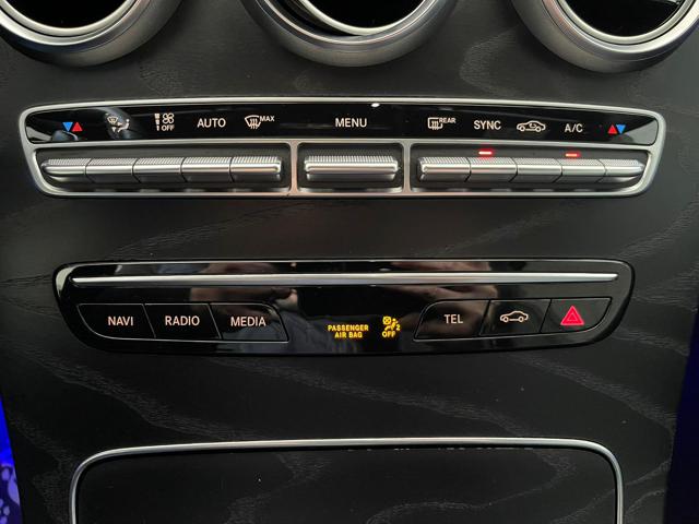 MERCEDES-BENZ C 220 usata, con Leve al volante