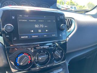 LANCIA Ypsilon usata, con USB