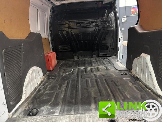 FORD Transit Connect usata, con USB