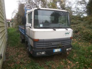 NISSAN Atleon usata 16