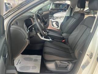 VOLKSWAGEN T-Roc usata, con Cerchi in lega