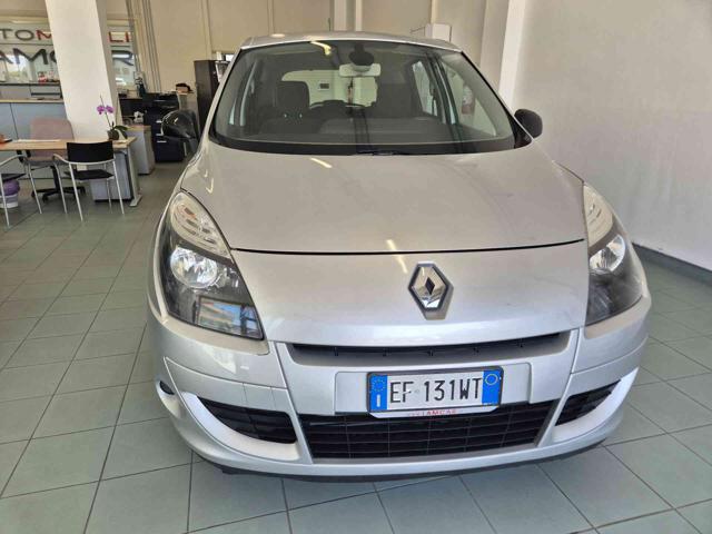 RENAULT Scenic usata, con Airbag laterali