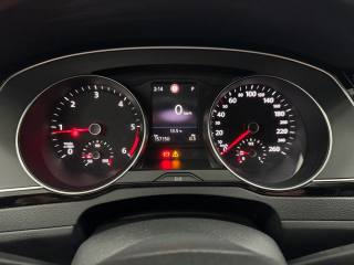 VOLKSWAGEN Passat Variant usata, con Controllo vocale
