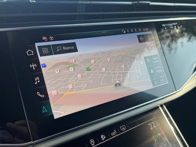 AUDI Q8 usata, con Controllo automatico clima