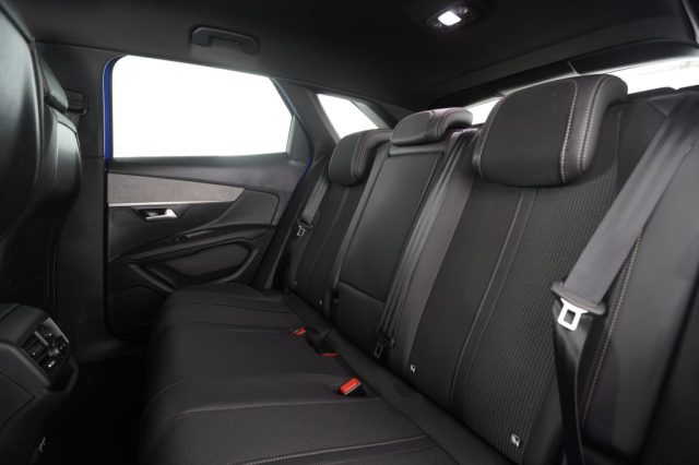 PEUGEOT 3008 usata 9