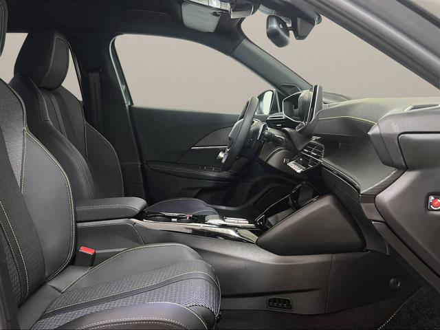 PEUGEOT 2008 usata, con Controllo automatico clima