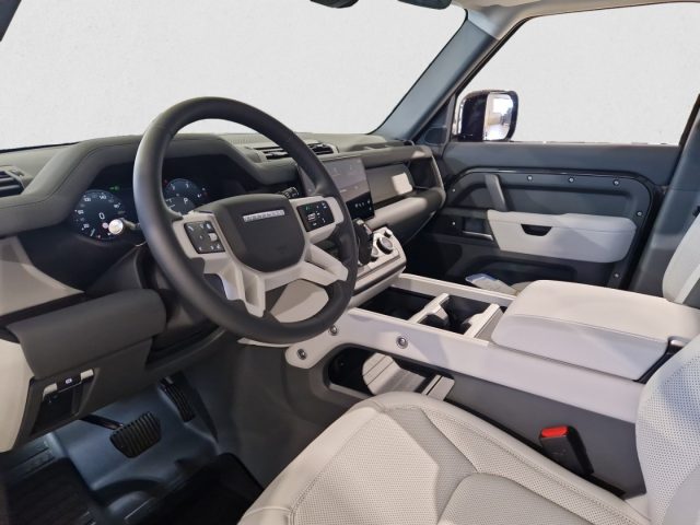 LAND ROVER Defender usata, con Controllo trazione