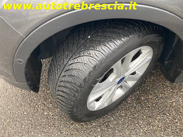 FORD Kuga usata, con Specchietti laterali elettrici