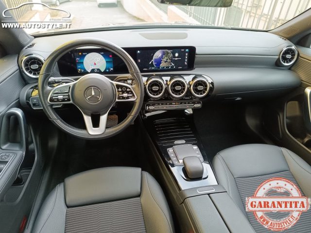 MERCEDES-BENZ CLA 180 usata, con Climatizzatore automatico, 2 zone
