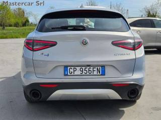 ALFA ROMEO Stelvio usata, con Alzacristalli elettrici