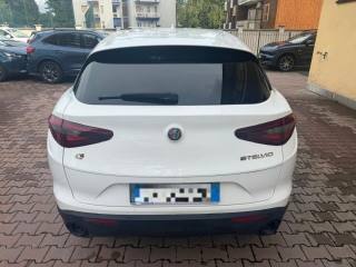 ALFA ROMEO Stelvio usata, con Alzacristalli elettrici